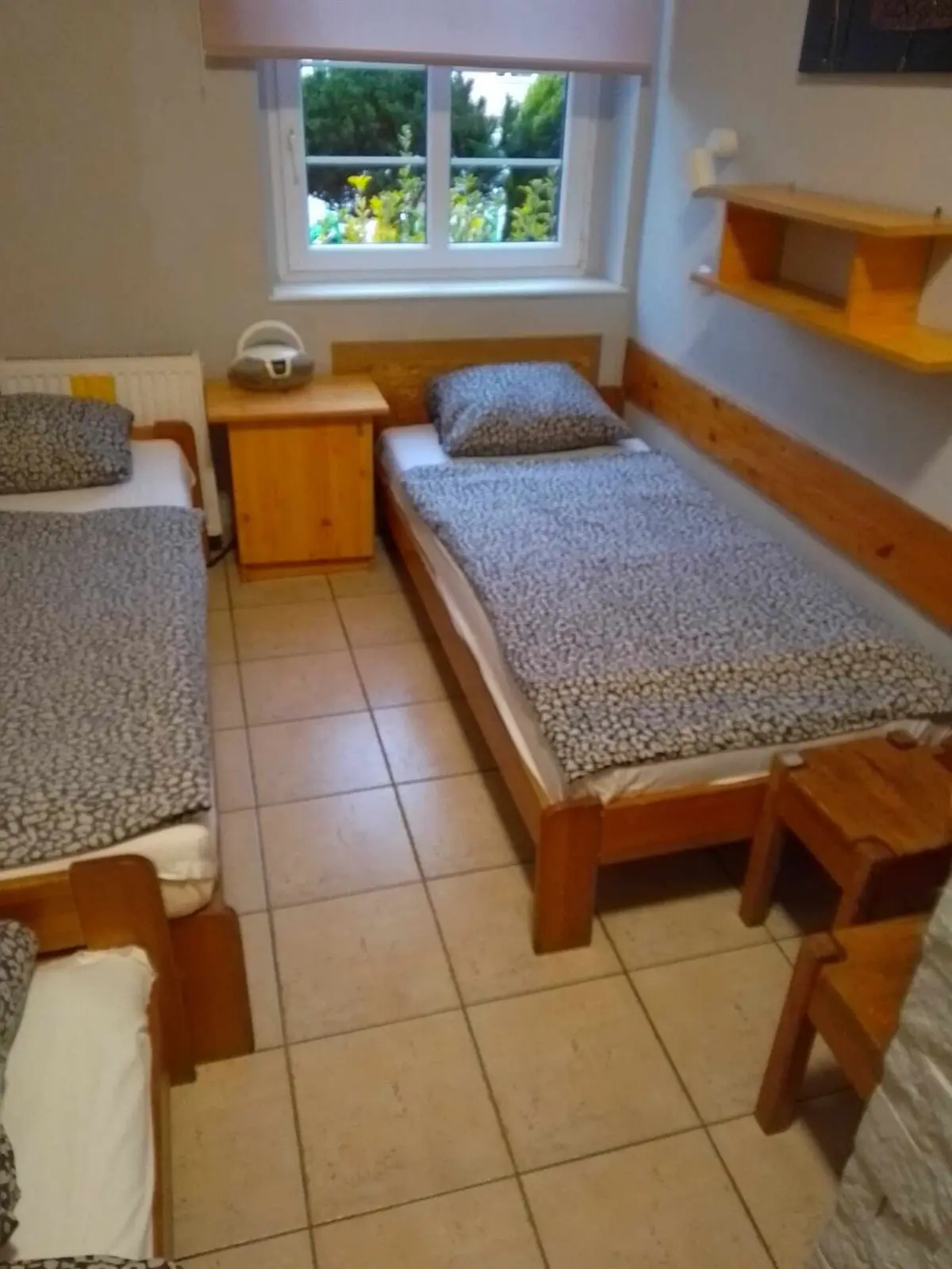 stacja grand noclegi pokój pracowniczy